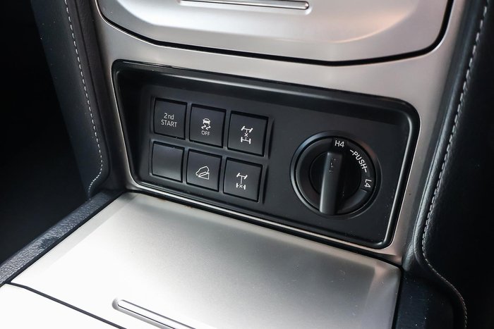 2021 Toyota Landcruiser Prado VX