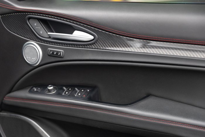 2019 Alfa Romeo Stelvio Quadrifoglio