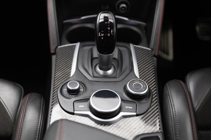 2019 Alfa Romeo Stelvio Quadrifoglio