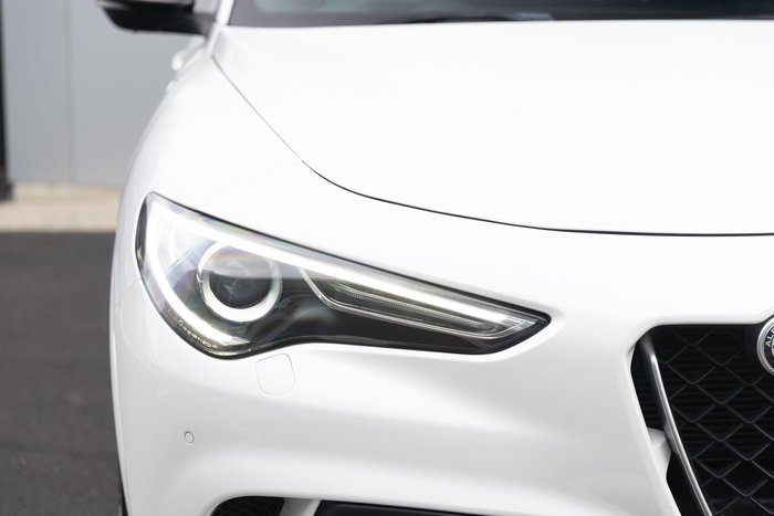 2019 Alfa Romeo Stelvio Quadrifoglio