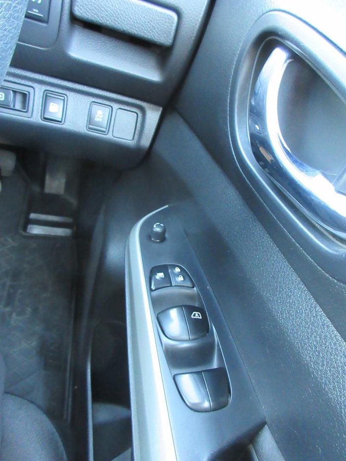 2018 Nissan Navara Silverline