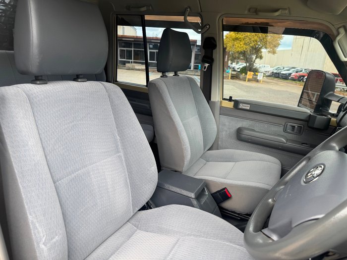 2020 Toyota Landcruiser GXL