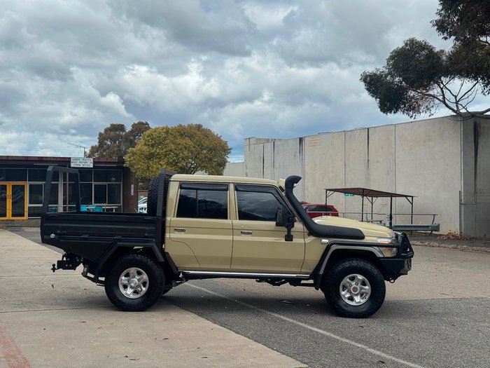 2020 Toyota Landcruiser GXL