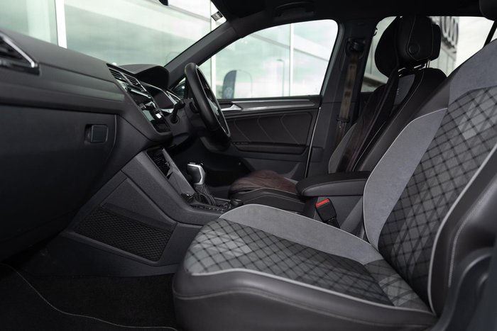 2022 Volkswagen Tiguan 162TSI Monochrome