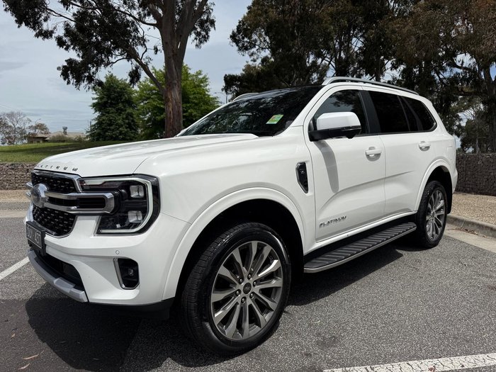 2025 Ford Everest Platinum