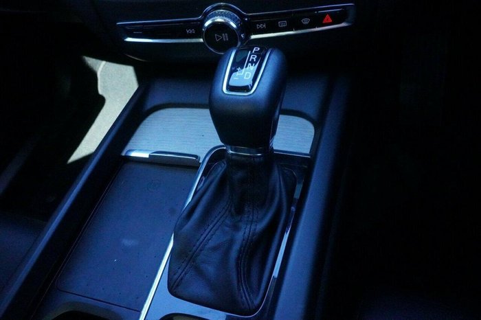 2021 Volvo XC60 T5 Inscription