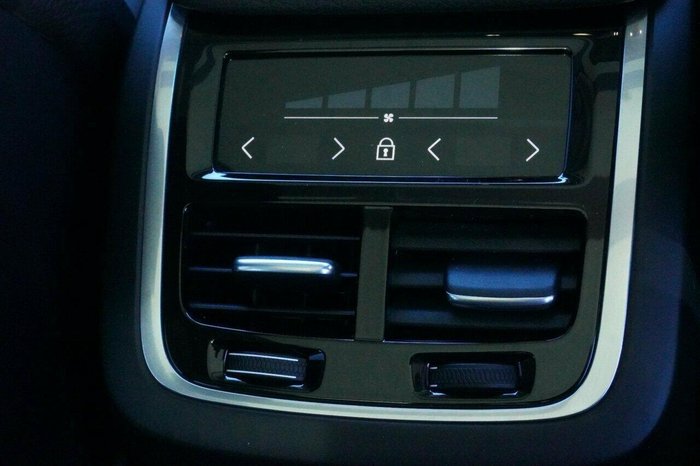 2021 Volvo XC60 T5 Inscription