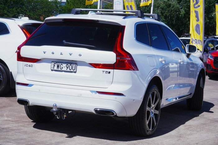 2021 Volvo XC60 T5 Inscription