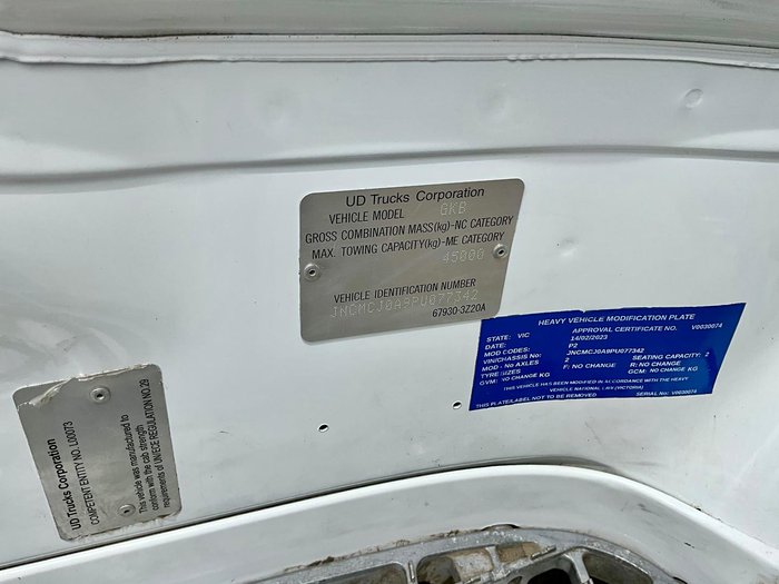 2023 UD Quon 460 Only 32329Klm 1505 Hours Suit New Byer $145500+Gst UD QUON 460 SINGLE DRIVE WHITE