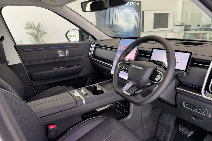 2025 Jaecoo J7 SHS Summit