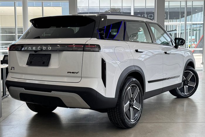 2025 Jaecoo J7 SHS Summit