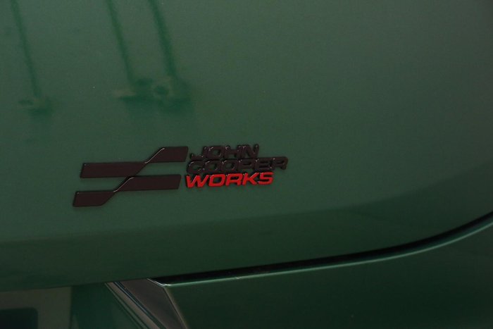 2025 MINI Aceman JCW E Favoured