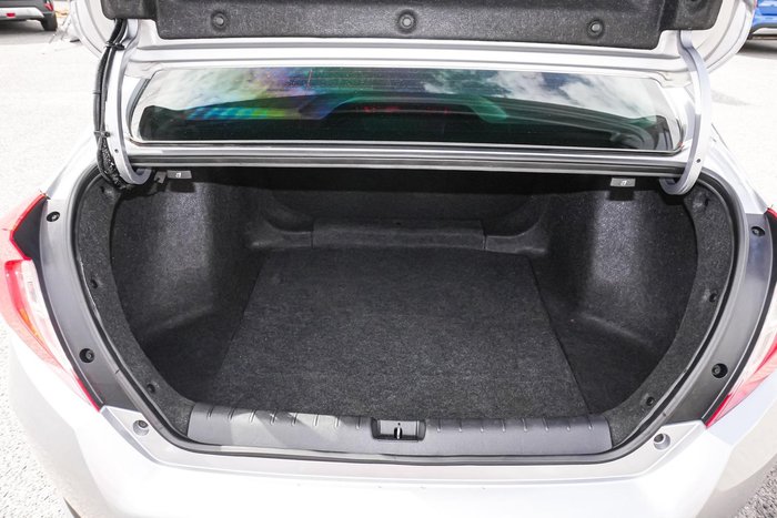 2019 Honda Civic VTi-S