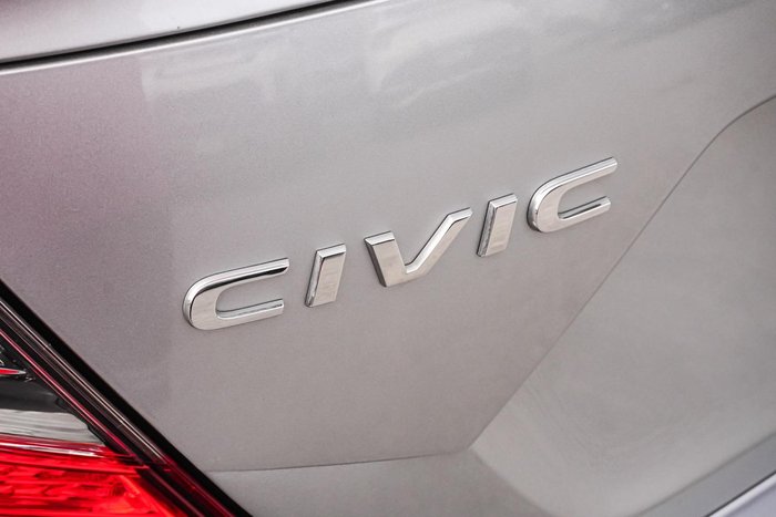 2019 Honda Civic VTi-S