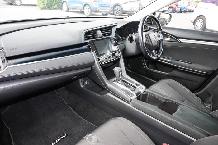 2019 Honda Civic VTi-S