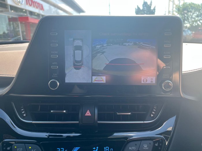 2022 Toyota C-HR Koba ZYX10R Hornet Yellow with Black Roof