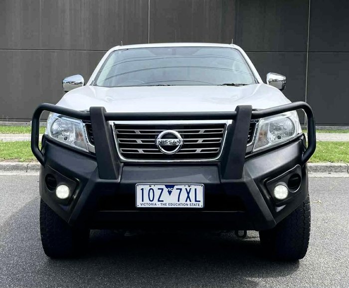 2019 Nissan Navara RX