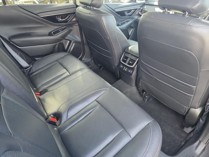 2025 Subaru Outback AWD Touring XT