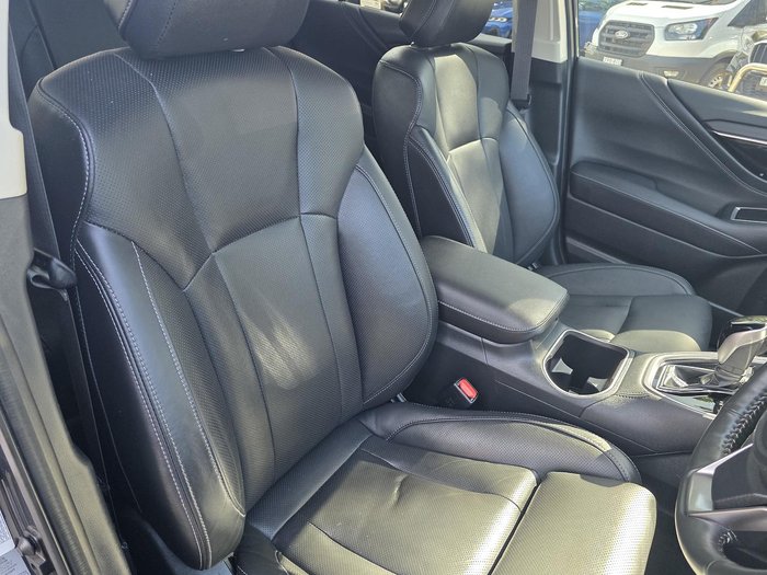 2025 Subaru Outback AWD Touring XT