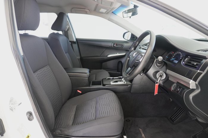 2016 Toyota Camry Altise