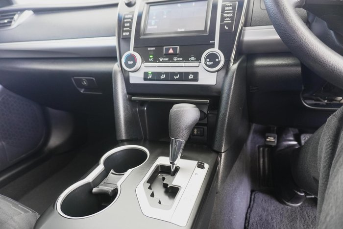 2016 Toyota Camry Altise