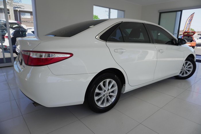 2016 Toyota Camry Altise