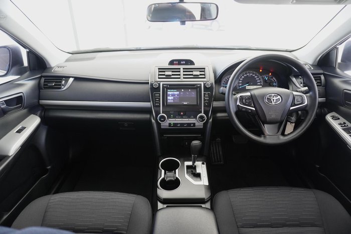 2016 Toyota Camry Altise