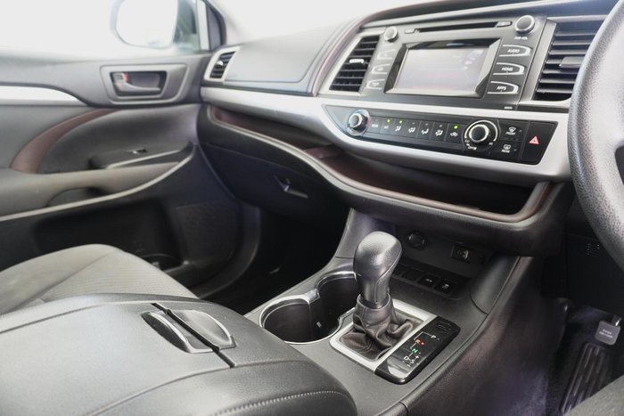 2016 Toyota Kluger GX