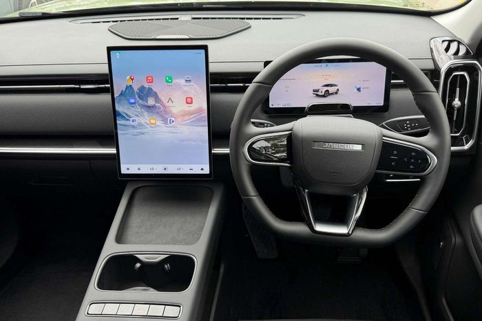 2025 Jaecoo J7 SHS Track