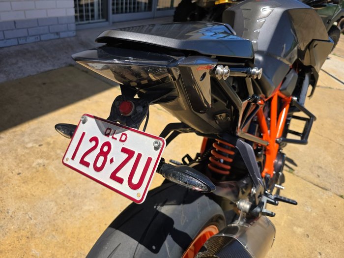 2017 Ktm 1290 SUPER DUKE R White