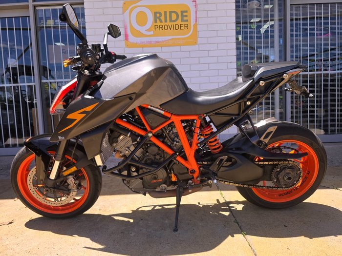 2017 Ktm 1290 SUPER DUKE R White
