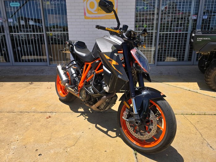 2017 Ktm 1290 SUPER DUKE R White