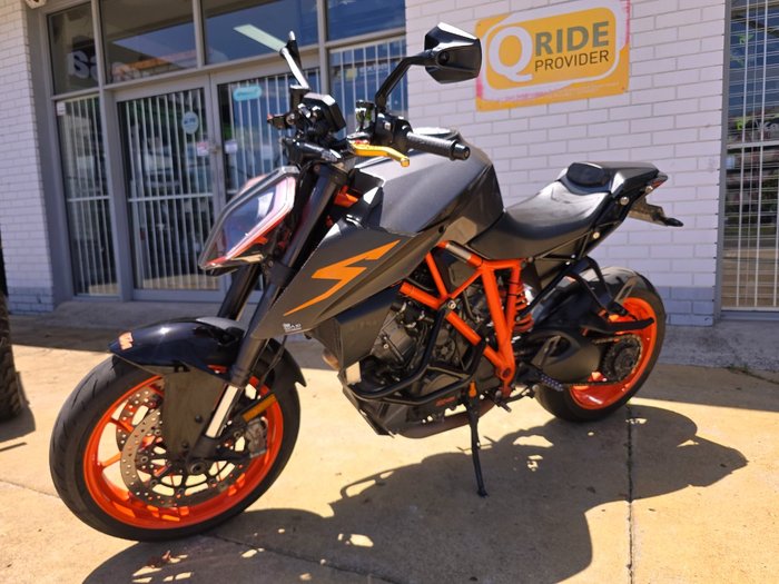 2017 Ktm 1290 SUPER DUKE R White