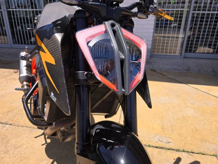 2017 Ktm 1290 SUPER DUKE R White