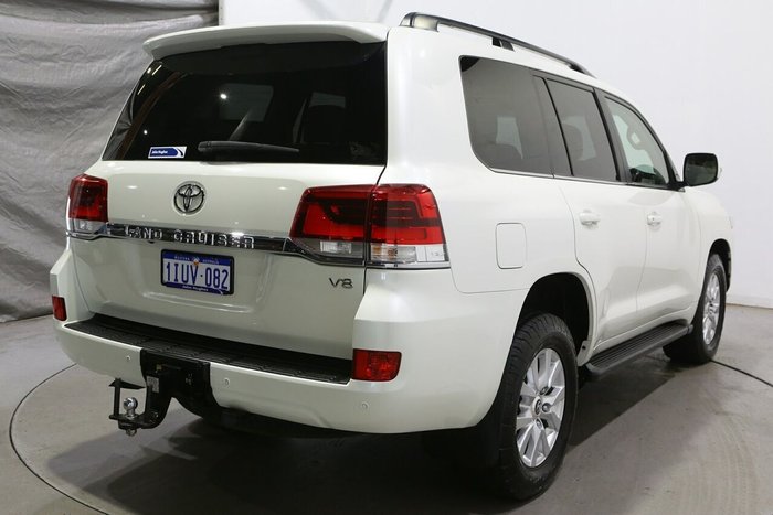 2021 Toyota Landcruiser VX