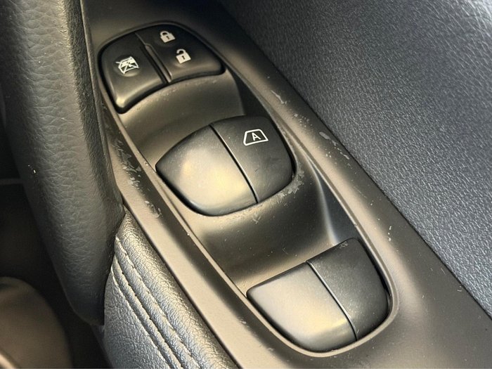 2016 Nissan QASHQAI Ti