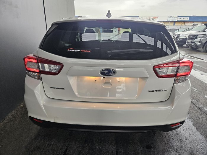 2017 Subaru Impreza 2.0i
