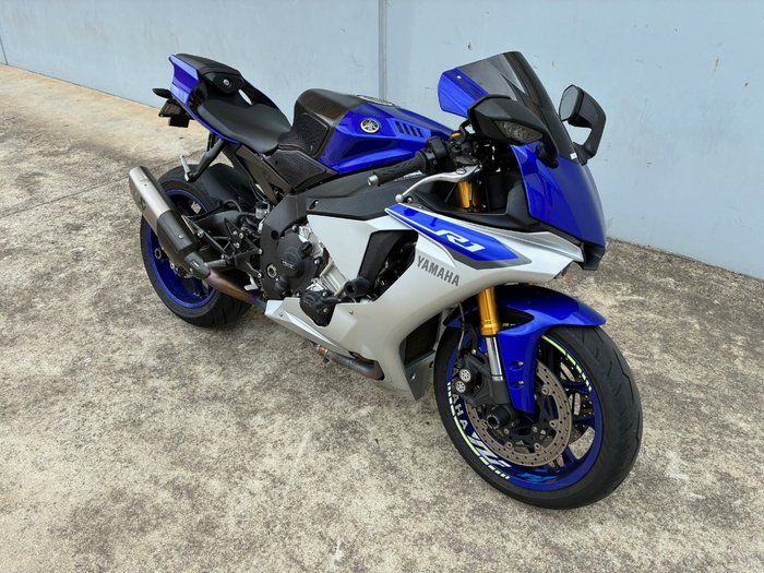 2015 Yamaha YZF-R1 Blue