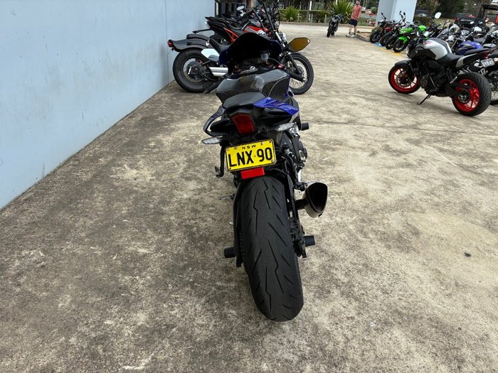 2015 Yamaha YZF-R1 Blue