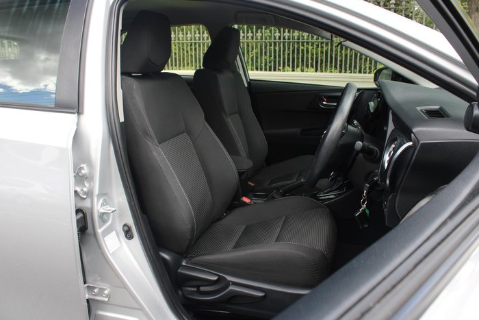 2018 Toyota Corolla Ascent ZRE182R Silver Pearl