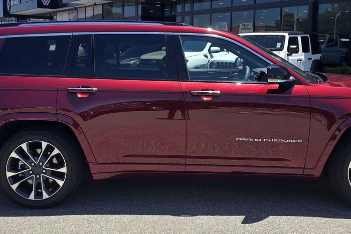 2023 Jeep Grand Cherokee Overland