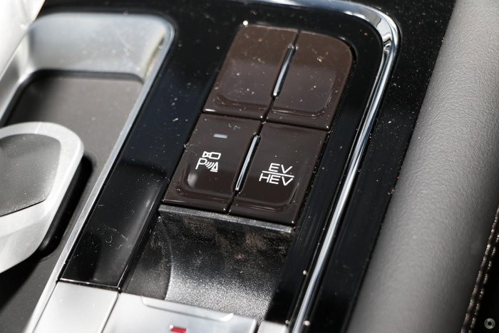 2025 GWM Cannon Alpha Lux PHEV