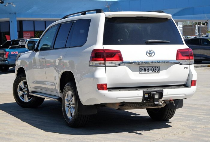 2017 Toyota Landcruiser GXL VDJ200R 4X4 Dual Range Glacier White