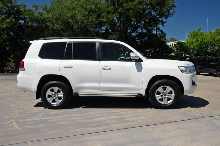 2017 Toyota Landcruiser GXL VDJ200R 4X4 Dual Range Glacier White