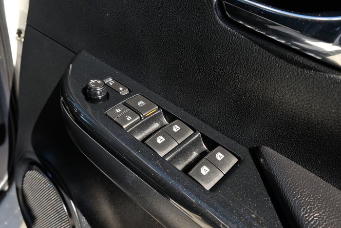 2020 Toyota Hilux SR5 GUN126R 4X4 Dual Range Crystal Pearl