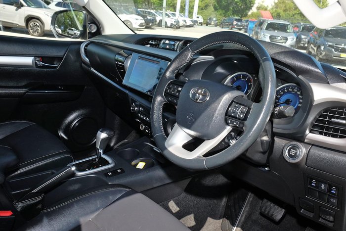2020 Toyota Hilux SR5 GUN126R 4X4 Dual Range Crystal Pearl