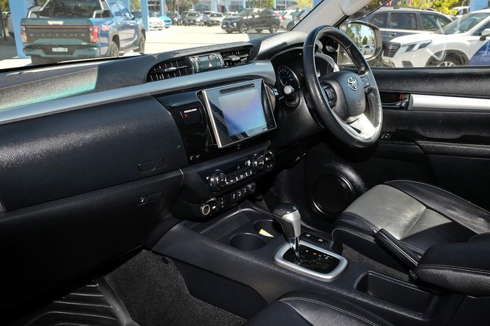 2020 Toyota Hilux SR5 GUN126R 4X4 Dual Range Crystal Pearl