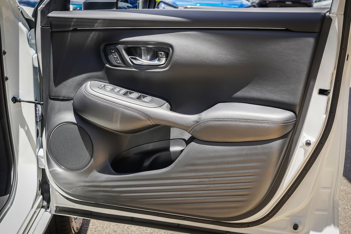 2025 Honda ZR-V e:HEV LX