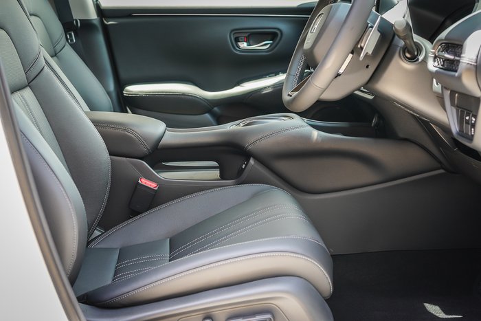 2025 Honda ZR-V e:HEV LX