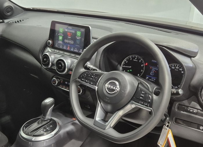 2023 Nissan JUKE ST+